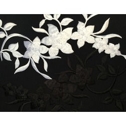GLAMOUR EMBROIDERED MOTIF