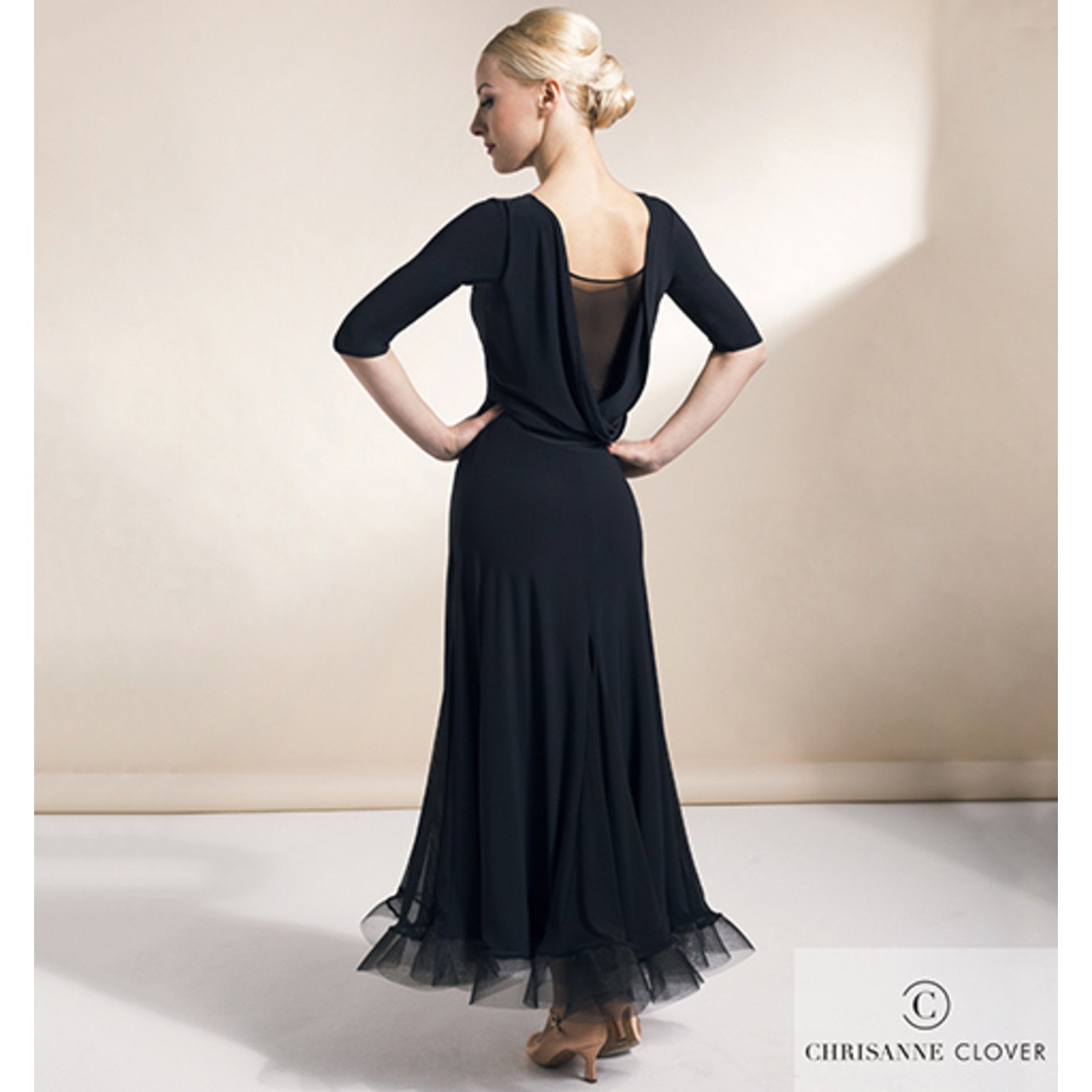 EVOKE BALLROOM DRESS BLACK  (Платье стандарт)